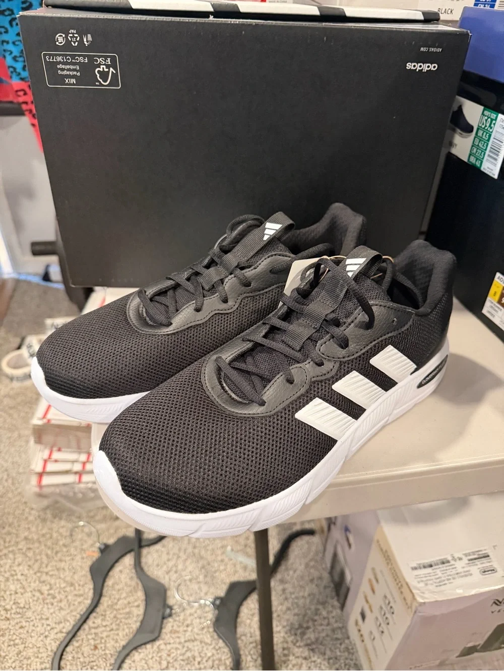 Adidas Men’s Cloudfoam Flex Laces Athletic Sneakers Black White Size 10.5 M US